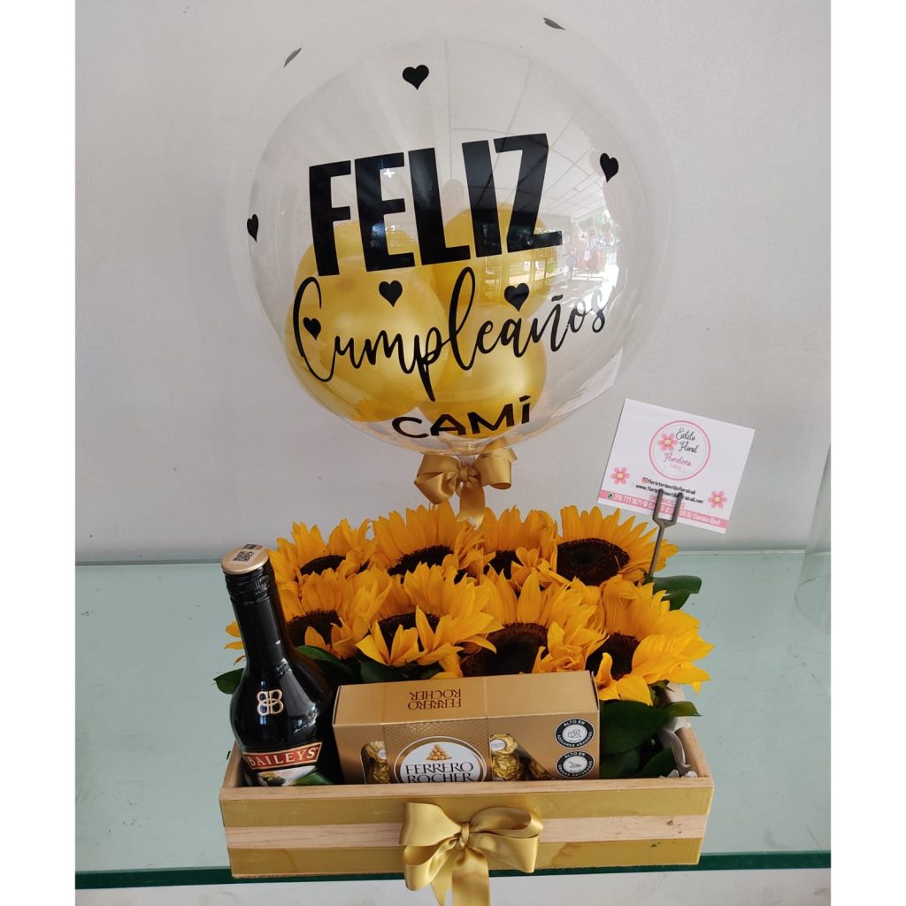 Caja de girasoles con baileys, ferreros y globo - flores en cali