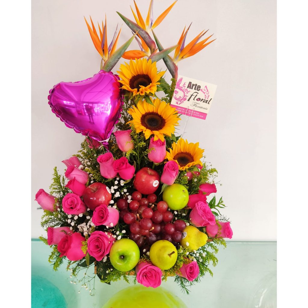 Arreglo de frutas en cali- floristeria cali