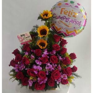 Arreglo en rosas rojas, orquideas, girasoles- floristeria cali
