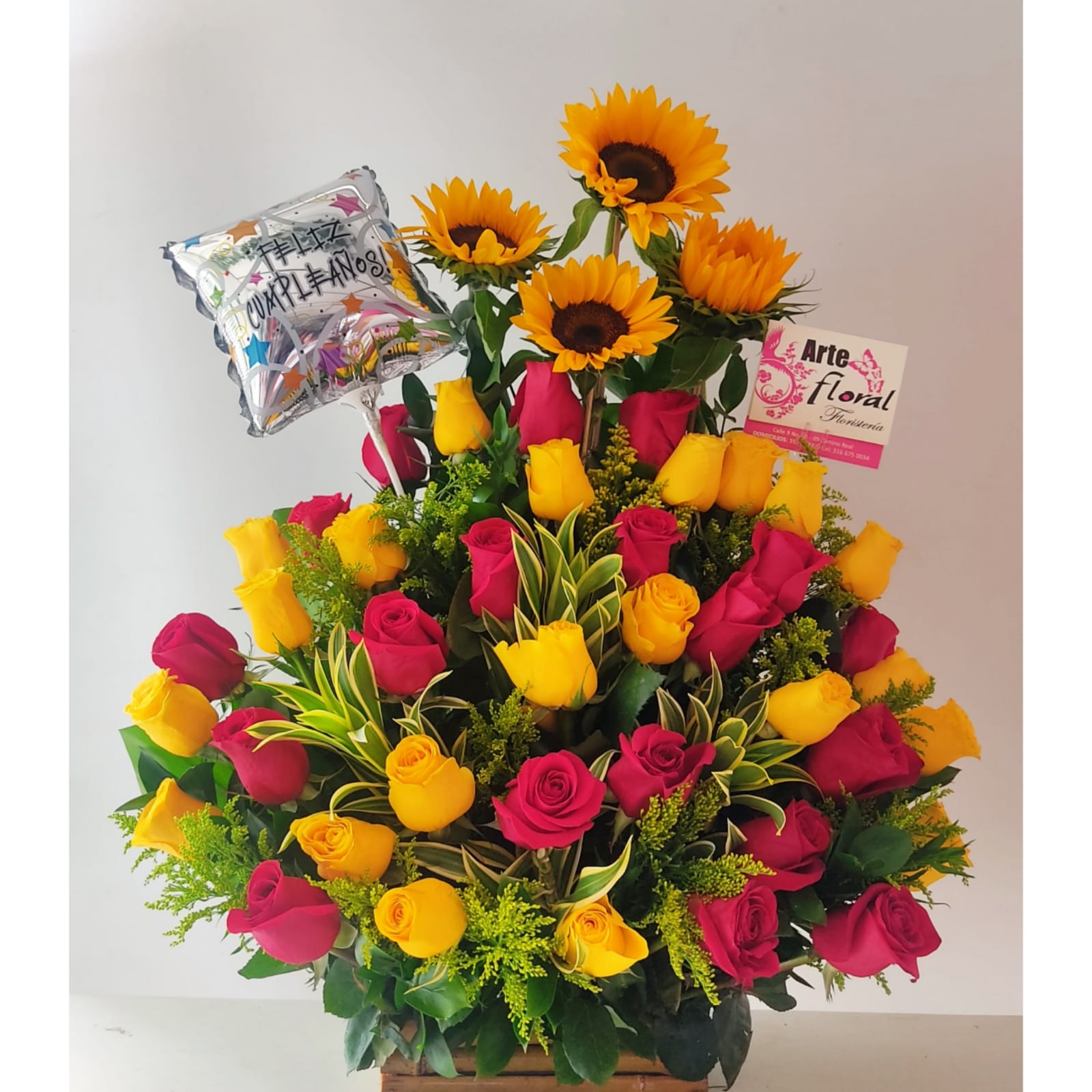 Rosas amarillas, rojas, girasoles- floristeria cali