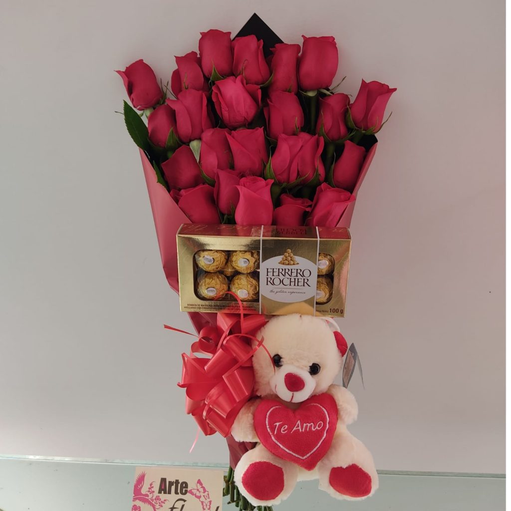 Rosas, oso, chocolate ferreros- floristeria cali