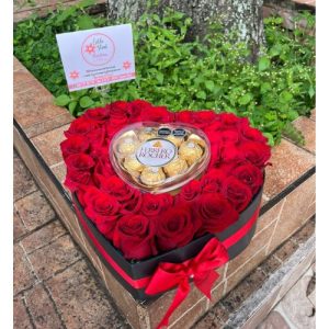 Corazón con chocolates- Floristeria cali